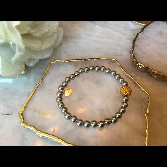 SILVER RUSTIC Cuff with Amber Gold Crystal Bead! - Picture 17 of 17